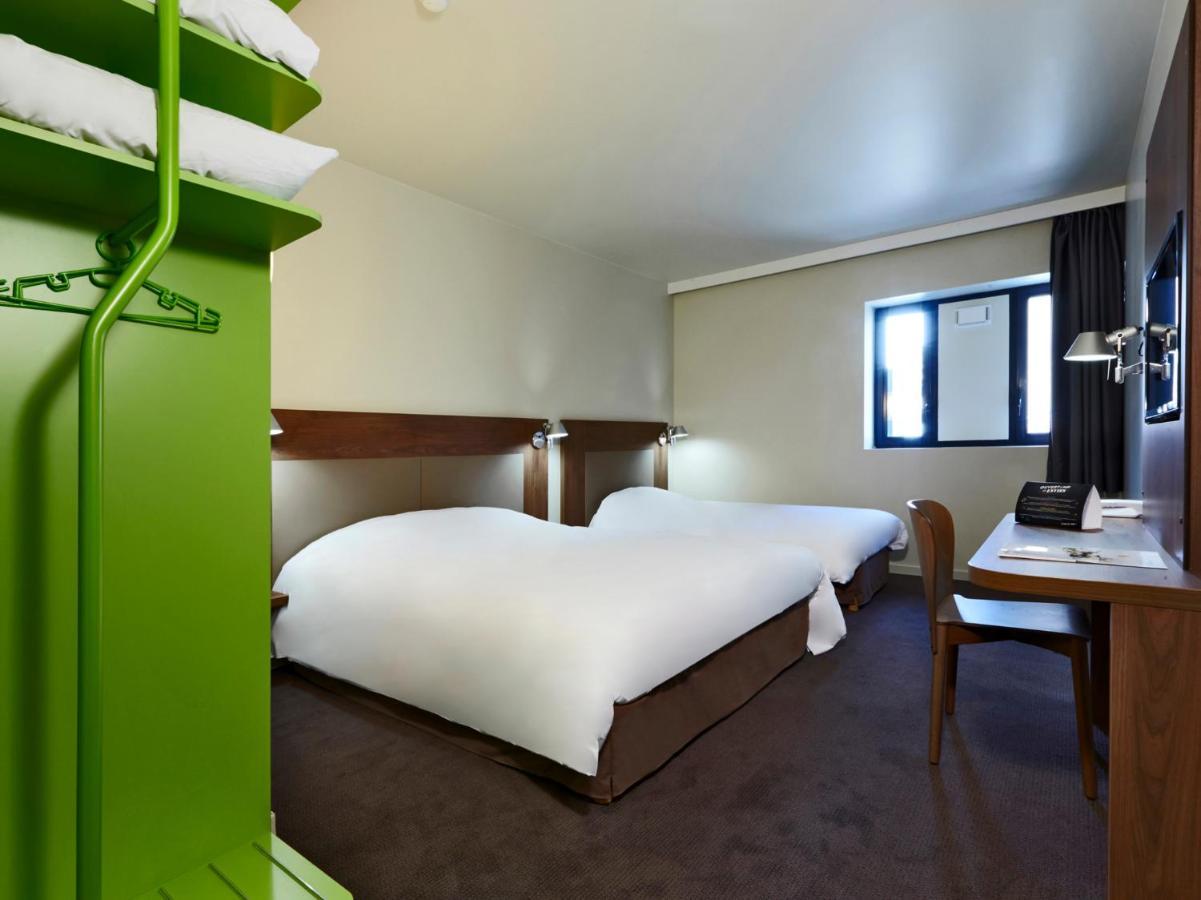 Campanile Nancy Centre - Gare Hotel Bagian luar foto